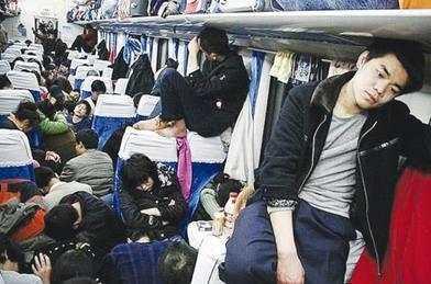 为什么火车无座和硬座票价一样