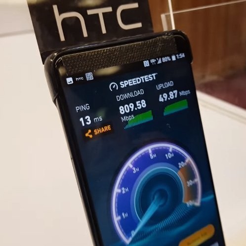HTC U12真机曝光：6英寸全面屏+骁龙845没悬念