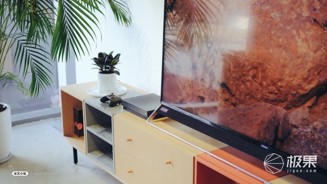 液晶电视的极限到底在哪里?海信U9世界杯限量版体验