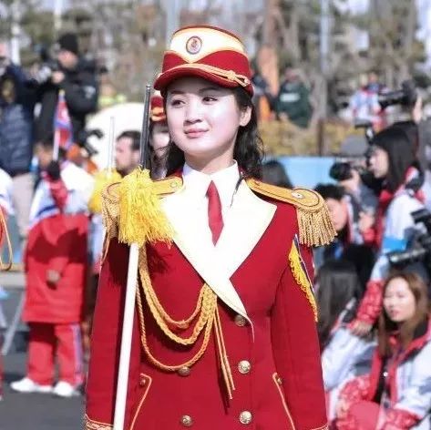 朝鲜冬奥代表队举行升旗仪式 最强啦啦队首秀引轰动