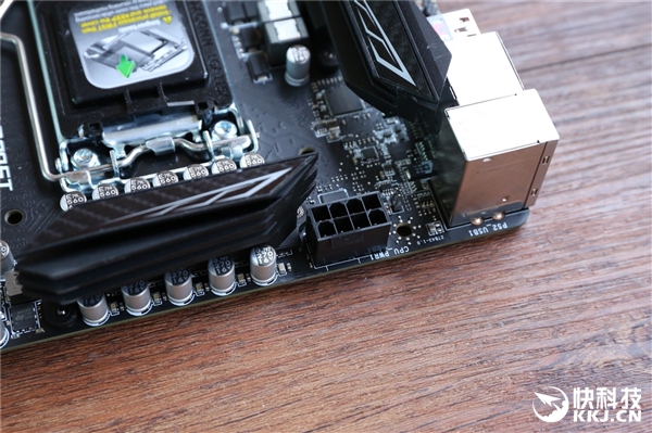 最强ITX游戏主板！微星Z370I GAMING PRO CARBON AC开箱图赏