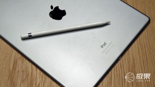 苹果新专利曝光，空中写字的手写笔