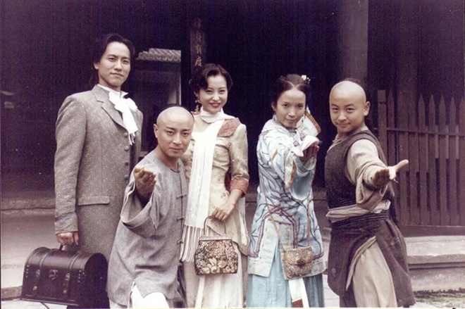 释小龙在他30岁这年终于瘦了,瘦下来就是男神