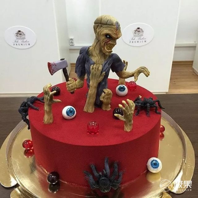 惊了！这一百多万的蛋糕，没有那个姑娘抵挡得了！