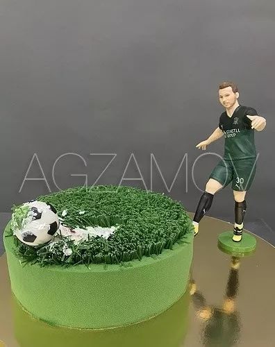 惊了！这一百多万的蛋糕，没有那个姑娘抵挡得了！