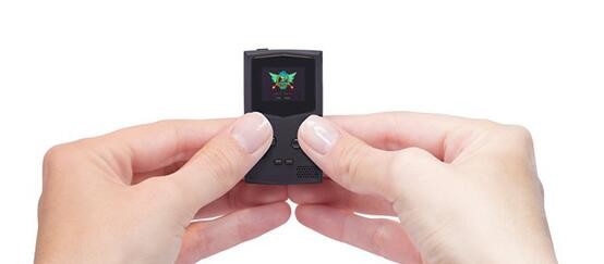 世界最小GameBoy游戏机：可玩模拟器与超级马里奥