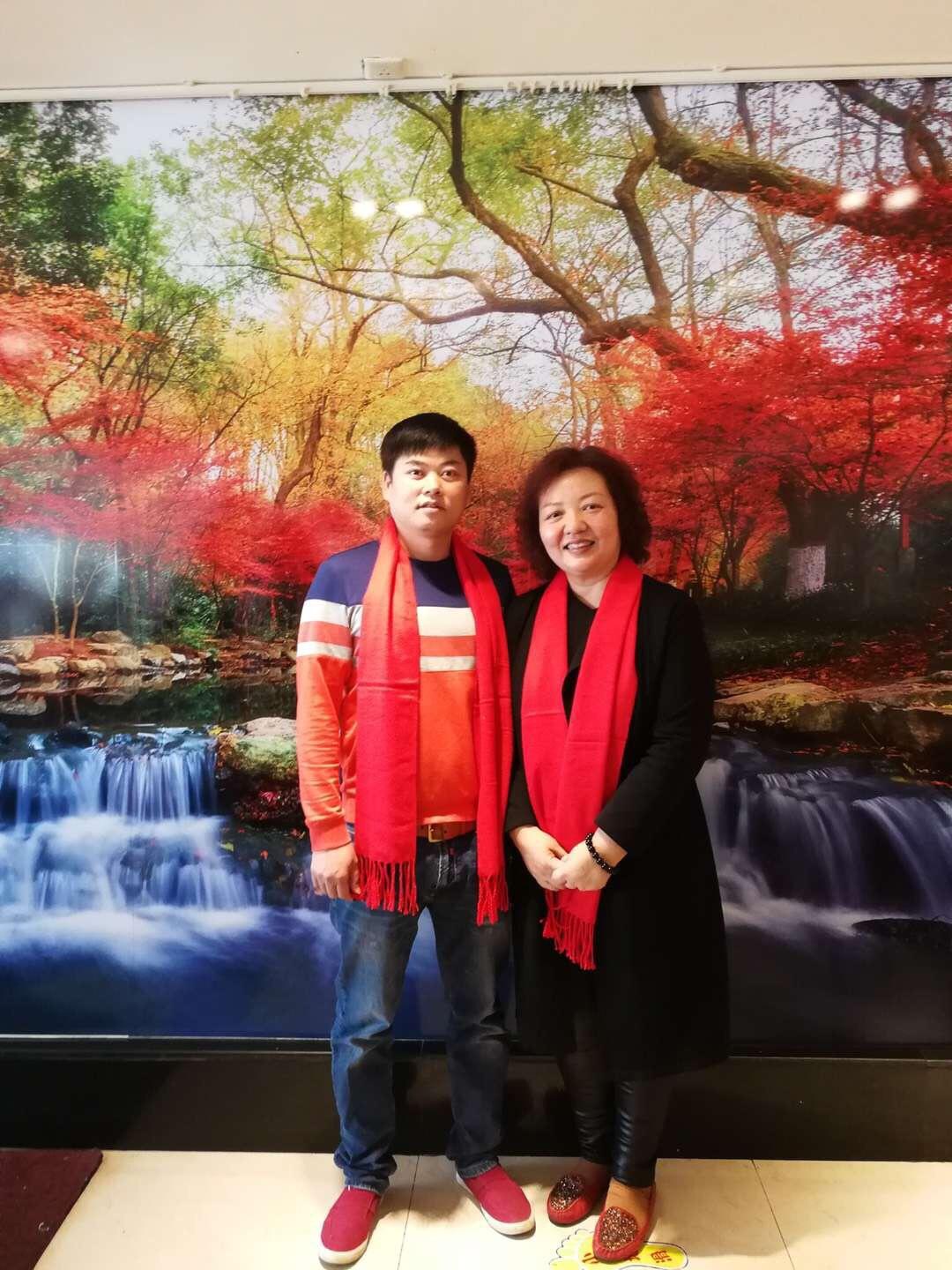 我是你的眼,穗青启智志愿者携手帮扶视障人士