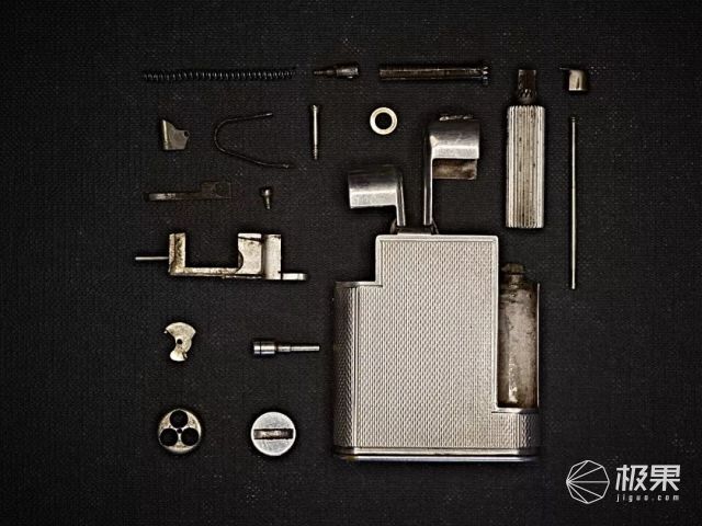 绅士心头的纵火者,500只古董打火机收藏玩家|大玩家 绅士心头的纵火者,500只古董打火机收藏玩家|大玩家