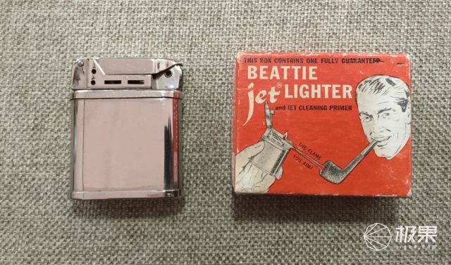 绅士心头的纵火者,500只古董打火机收藏玩家|大玩家 绅士心头的纵火者,500只古董打火机收藏玩家|大玩家