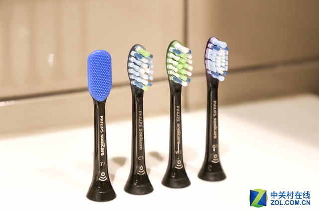 看得见的洁齿体验 飞利浦亮白智能声波震动牙刷 