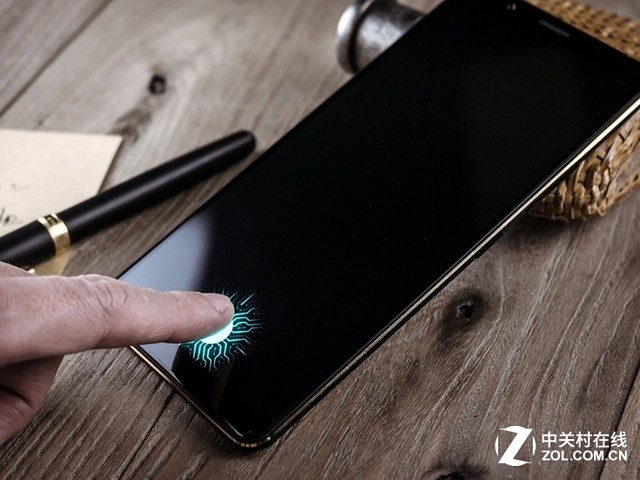 过年买二手机遭溺水 今天告诉你破溺诀窍 