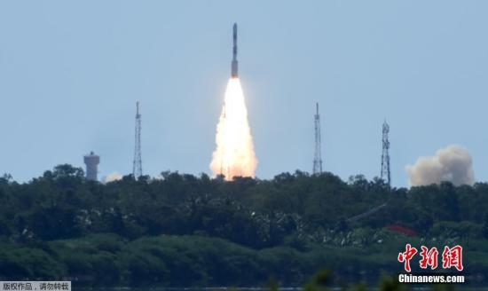 印度拟今年4月向月球发射“月船2号”探测器