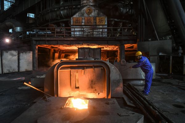 境外媒体：中国反击美国拟对进口钢铝征重税