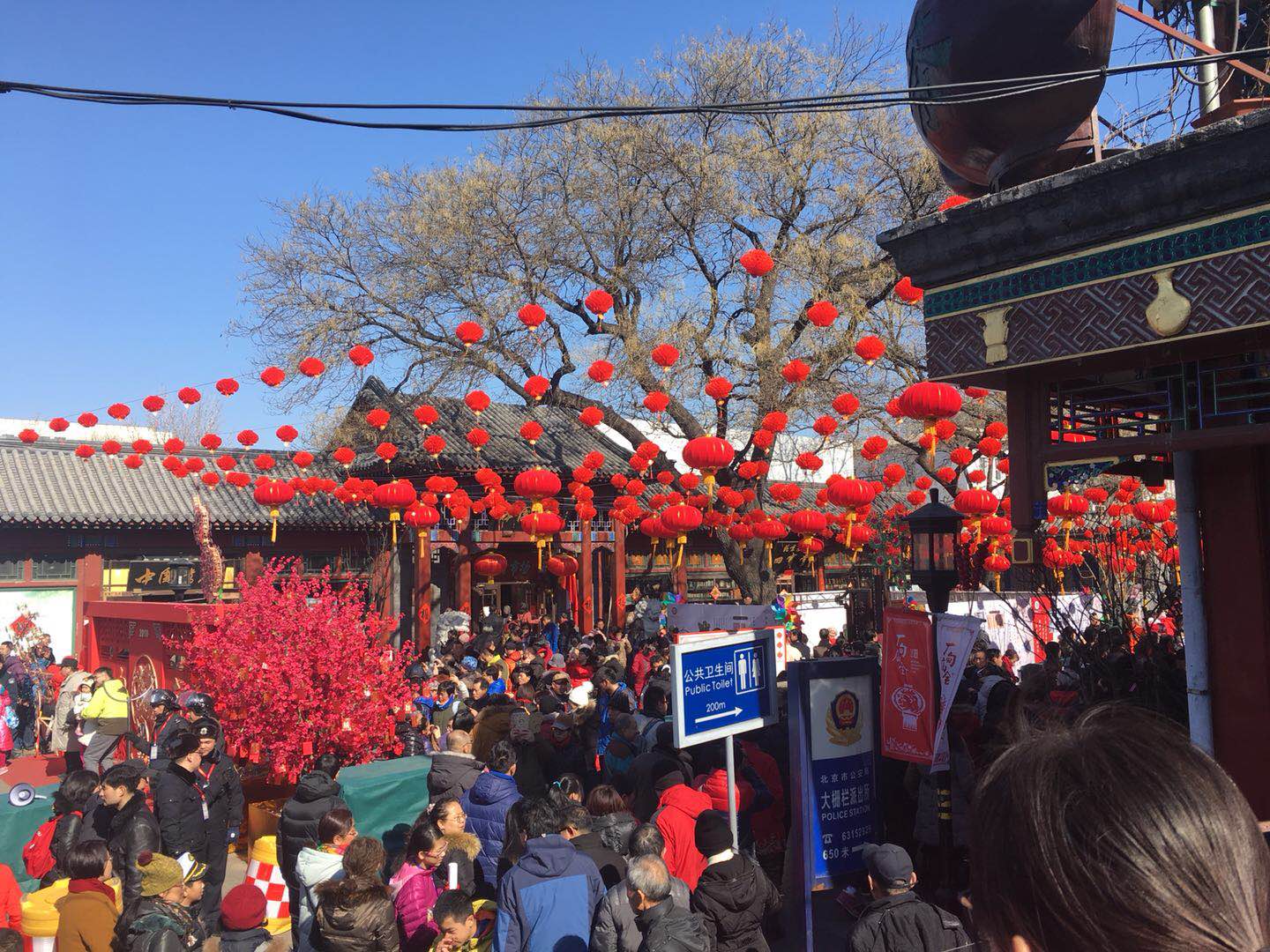 北京土著探访空城记:庙会已变味,汽车体验店