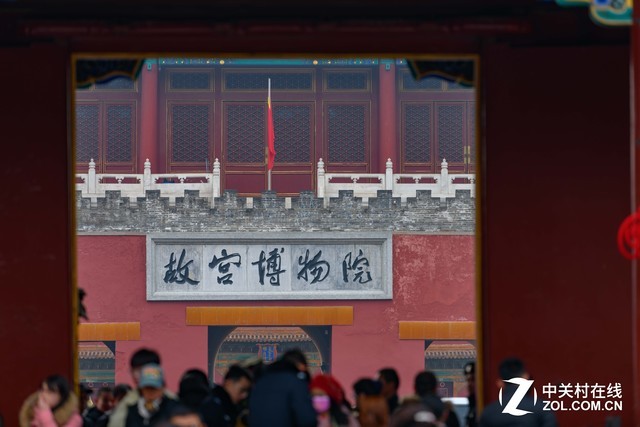 手握“电磁炮”是何种体验？尼康720镜头上手 