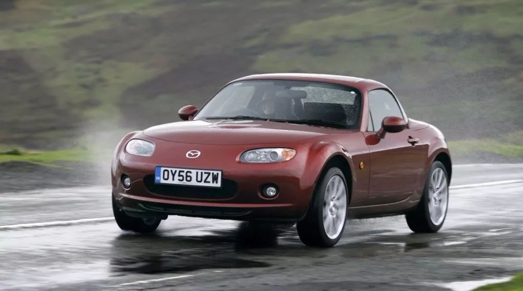 最便宜的跑车敞篷 1C80AC365F6276BDD01C4F2B87A0D7DA84176306_size62_w1022_h569.jpeg