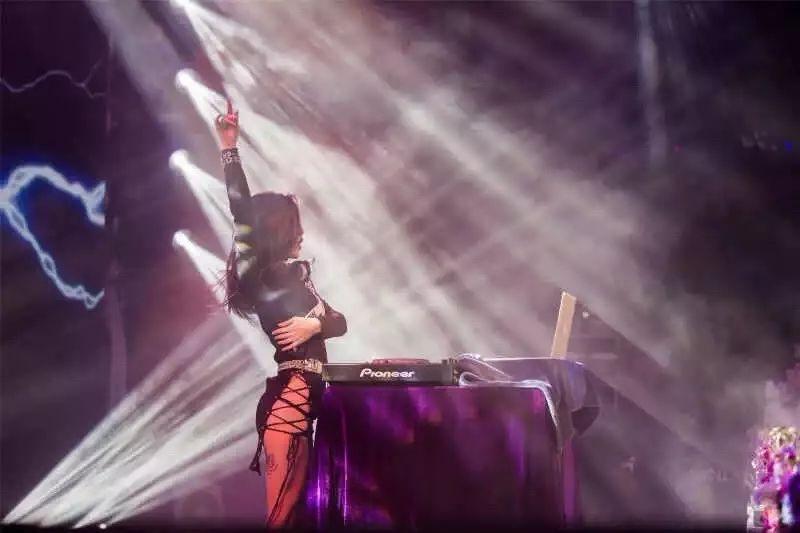 2017来疯STAR超盛典闪耀新星冠军,性感的重