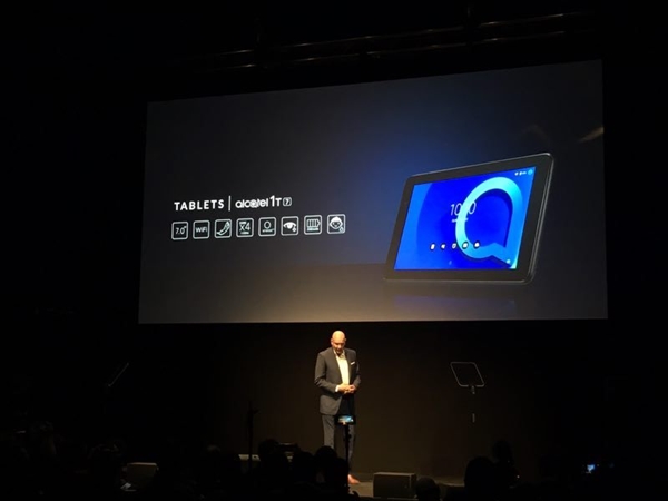 阿尔卡特发布两款平板:1GB+8GB存储 售价500元起