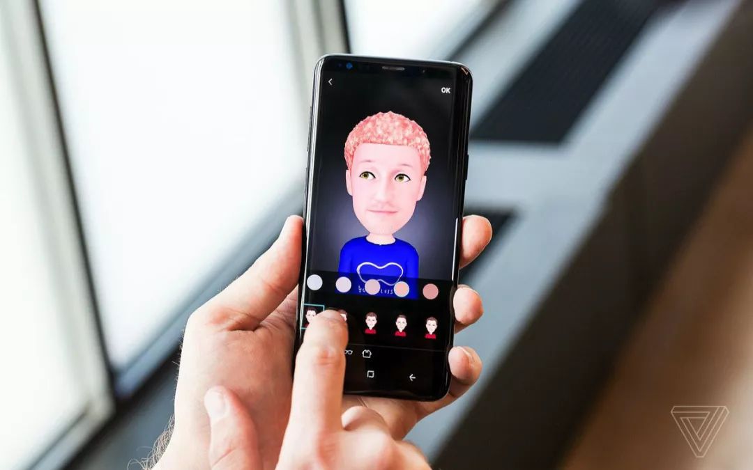 三星 Galaxy S9 正式发布，除了手机还有 One More Thing…