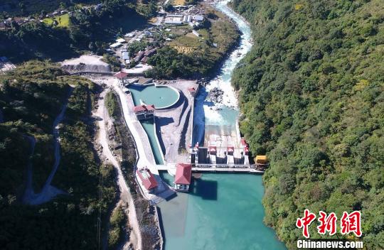 图为上马相迪A水电站俯瞰图。　钟欣 摄