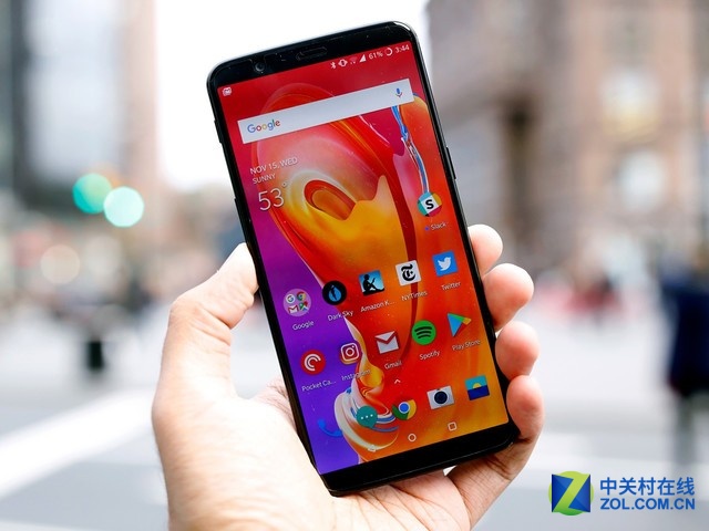 3000元封顶 玩手机游戏京东买性能怪兽 