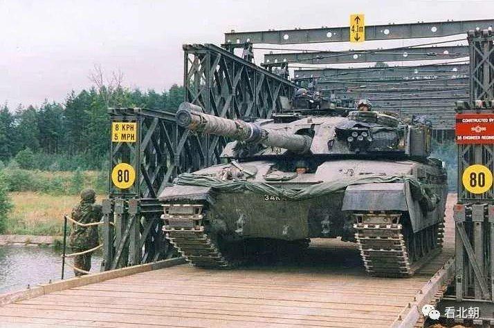 装甲那么厚的挑战者坦克为何在军贸市场遇冷？