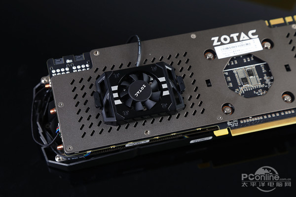 索泰GTX 1070 Ti至尊