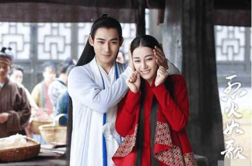 棒棒糖成员合体引起回忆杀, 有多少明星组合团