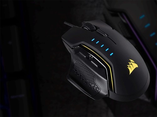 海盗船GLAIVE RGB游戏鼠标 可更换握边设计,人体工程学外形,动态多色3区背光,板载内存