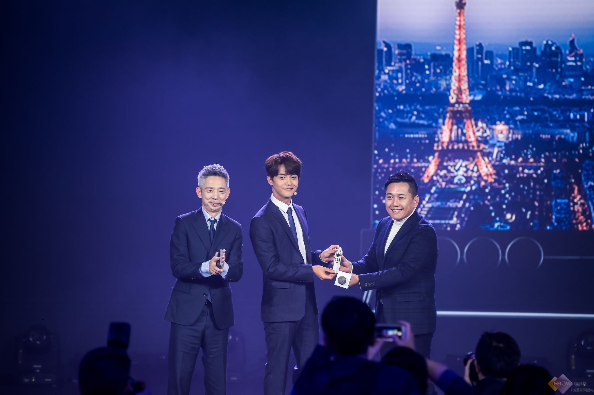 宇与共赏,TCL X5、C6、P5系新品电视震撼亮相