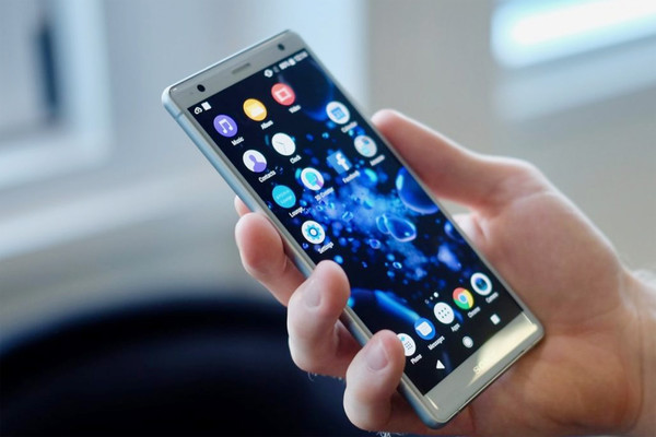 网友大呼Xperia XZ2令人失望,索尼老矣尚能 网友大呼Xperia XZ2令人失望,索尼老矣尚能