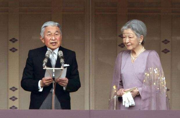 日本正式决定明仁天皇退位之礼