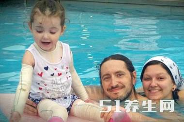 现实版的木乃伊!3岁女童抚摸都会有生命危险_图6 现实版的木乃伊!3岁女童抚摸都会有生命危险_图6