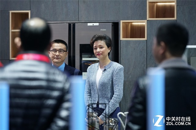 海尔美的超大展馆吸睛 AWE2018展台探访揭秘 