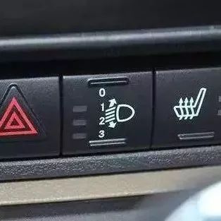 车上这个按钮千万别乱按 电池可能会报废