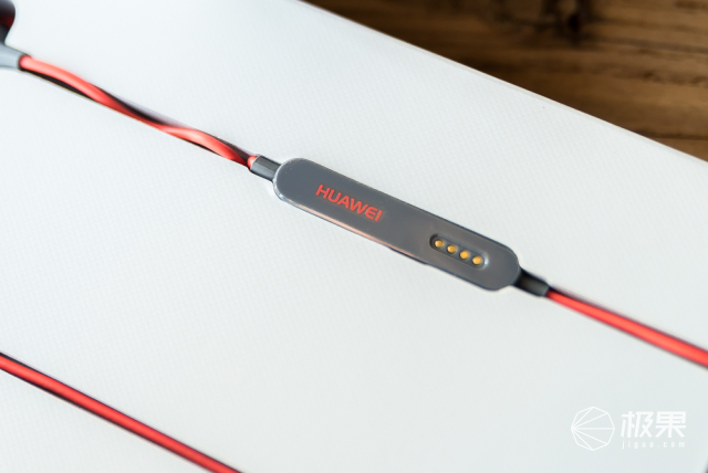 这耳机要成精?除了监测心率竟还懂“催眠术”—华为心率蓝牙耳机R1Pro体验 这耳机要成精?除了监测心率竟还懂“催眠术”—华为心率蓝牙耳机R1Pro体验