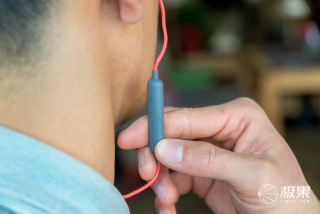 这耳机要成精?除了监测心率竟还懂“催眠术”—华为心率蓝牙耳机R1Pro体验 这耳机要成精?除了监测心率竟还懂“催眠术”—华为心率蓝牙耳机R1Pro体验