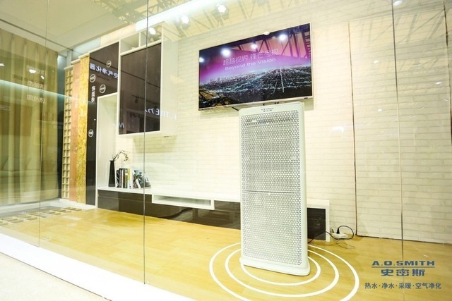 A.O.史密斯甲醛净化器全球首发 成2018 AWE全场焦点 