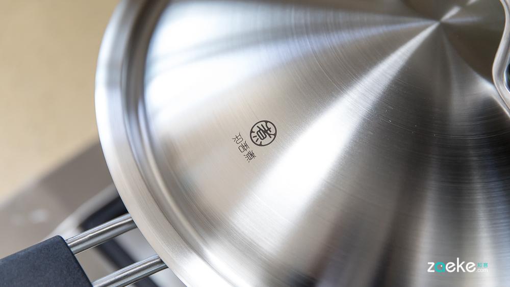 米家知吾煮不锈钢炒锅的态度,是精致而简单