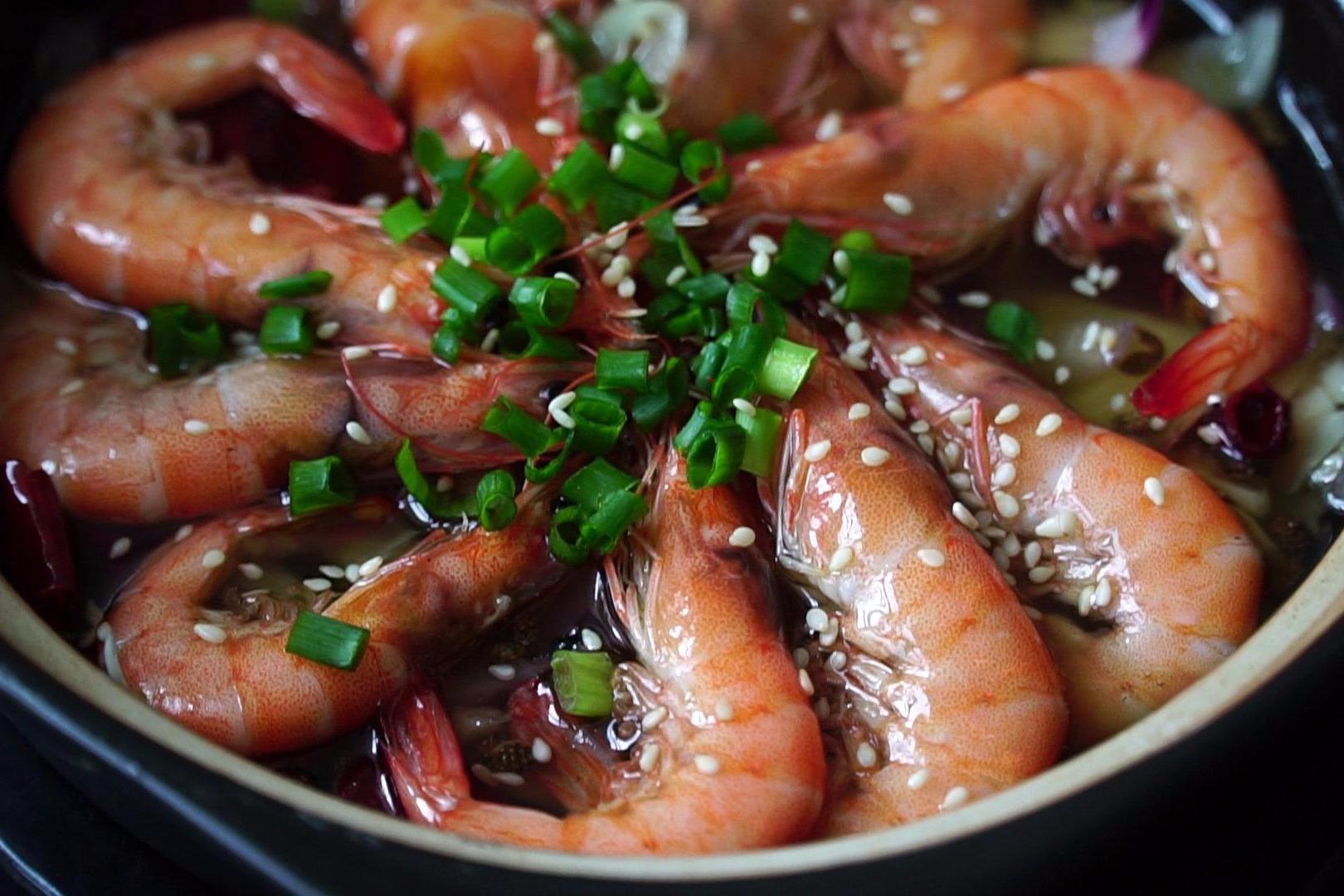 1分钟教你做网红沸腾虾 满屋飘香麻辣过瘾_河南频道_凤凰网