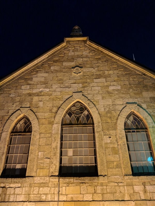 三星S9+\/Note 8\/苹果iPhone X\/Pixel 2 XL低光拍