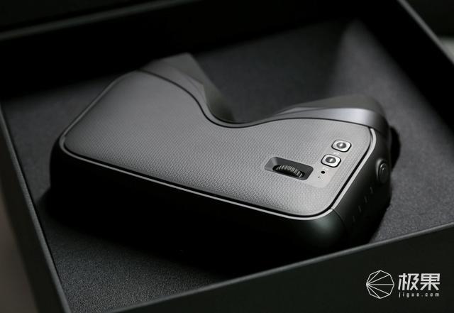 沉浸感强烈，原地不动就能体验“飞一般的感觉”—DJIGogglesRE竞速版飞行眼镜评测|视频