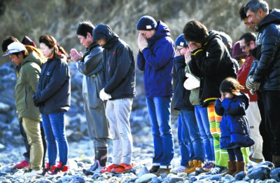 日本悼念311大地震遇难者