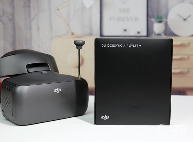 沉浸感强烈，原地不动就能体验“飞一般的感觉”—DJIGogglesRE竞速版飞行眼镜评测|视频