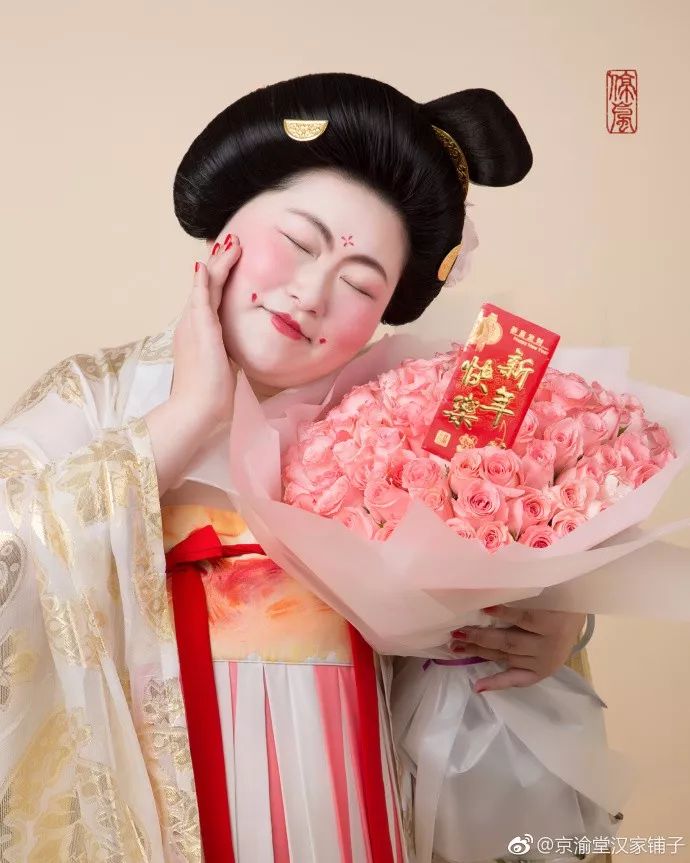 凤凰汉服穿搭图片,凤凰汉服穿搭图片女