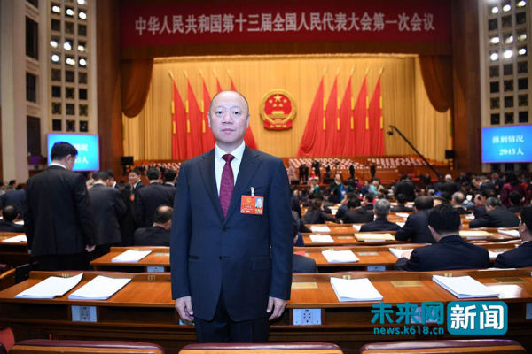 东:课外培训打击容易疏导难 取消小升初考试减