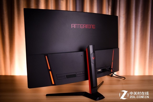 HKC蚂蚁电竞新品评测：这竞技感燃爆了！ 