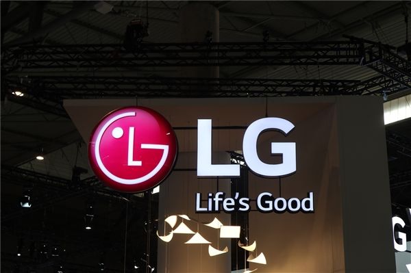 5400元！LG G7将于4月底发布：骁龙845+刘海屏