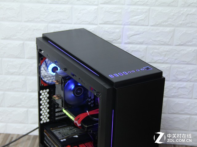 打造炫酷RGB光污染平台 这个机箱不能少 