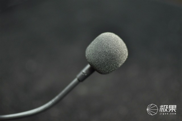 电竞耳机中王者,听声辨位还让你拥有顺风耳—金士顿HYPERXCloudAlpha头戴式耳机体验 电竞耳机中王者,听声辨位还让你拥有顺风耳—金士顿HYPERXCloudAlpha头戴式耳机体验